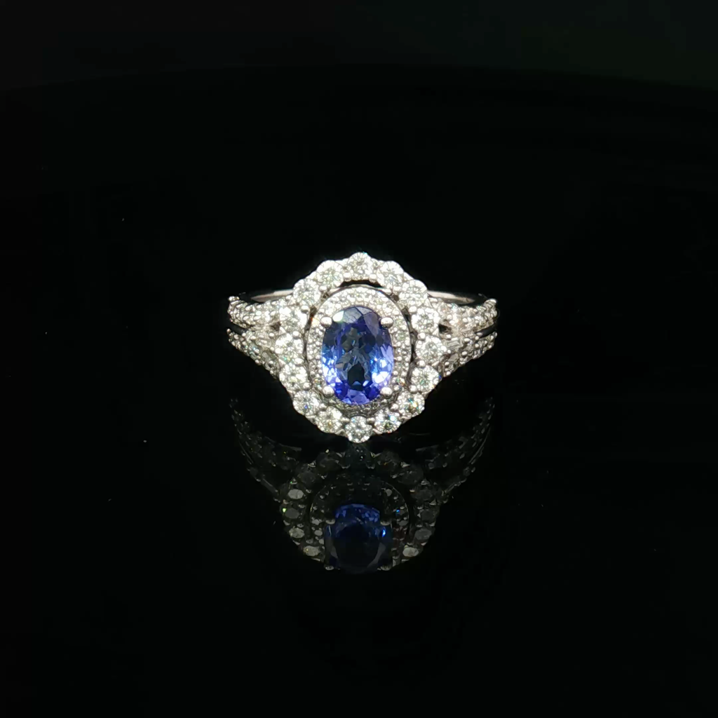 14k White Gold Ring with Oval Tanzanite and VS Natrual Diamonds
