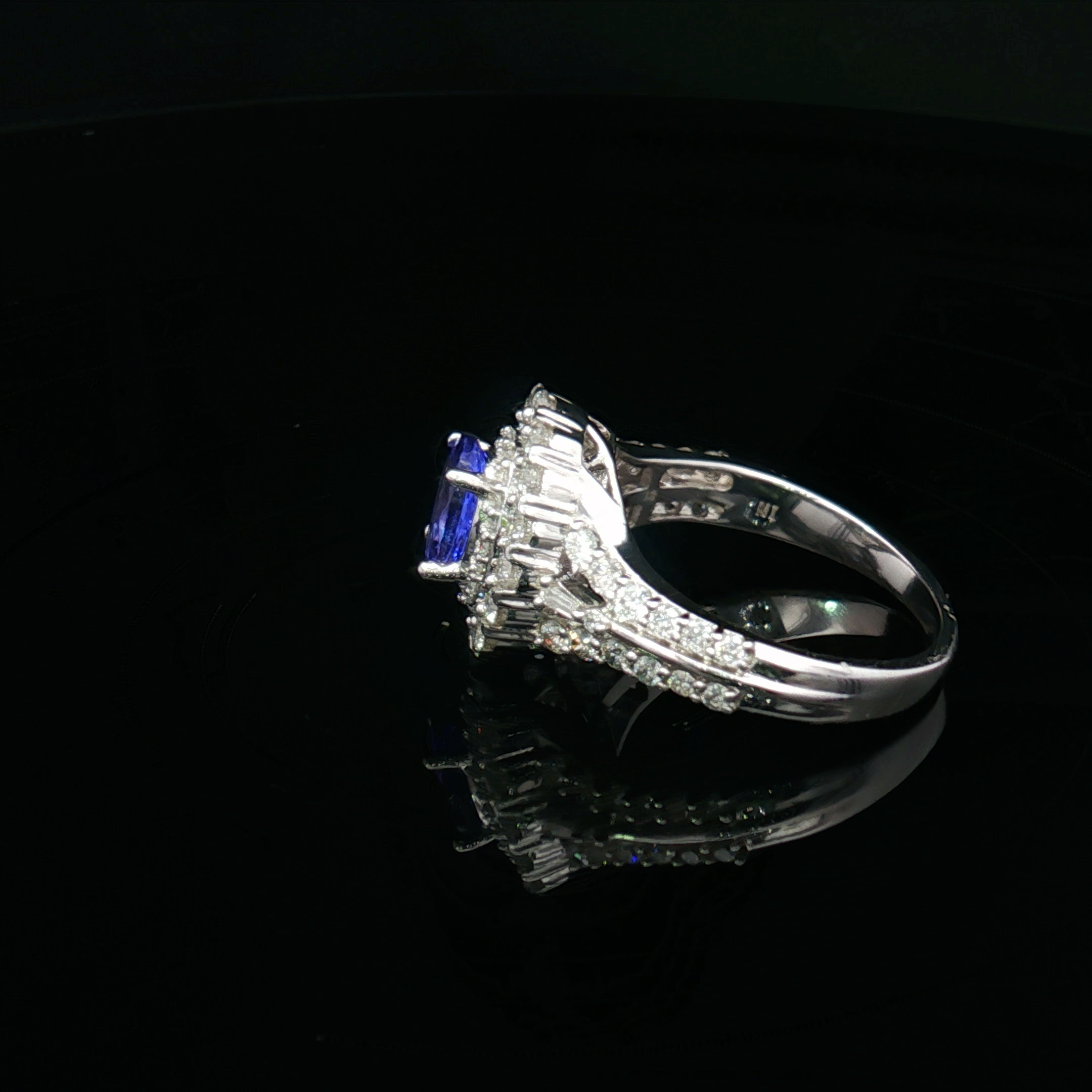 14k White Gold Ring with Oval Tanzanite and VS Natrual Diamonds