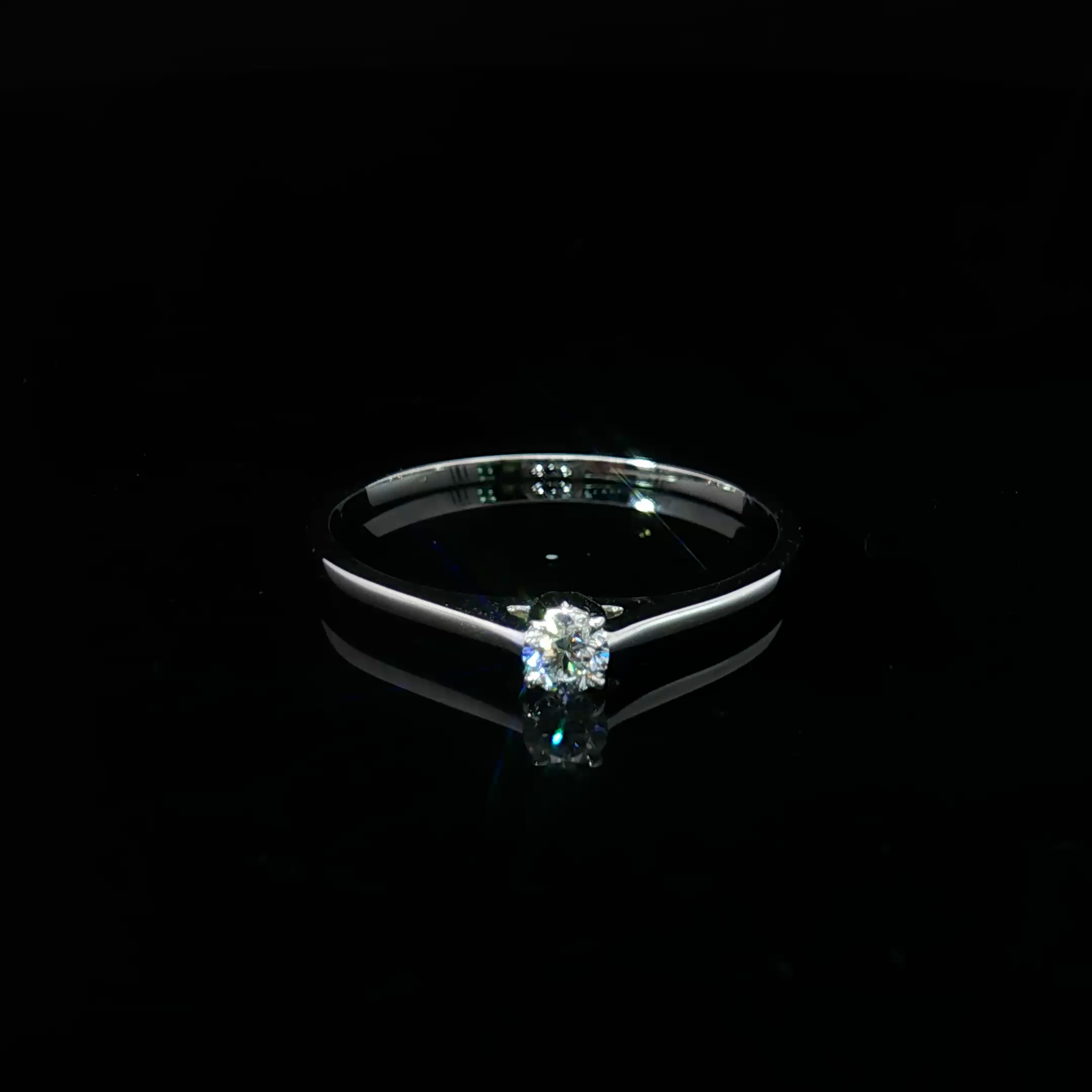 14K White Gold Solitaire Ring with Round Brilliant Diamond