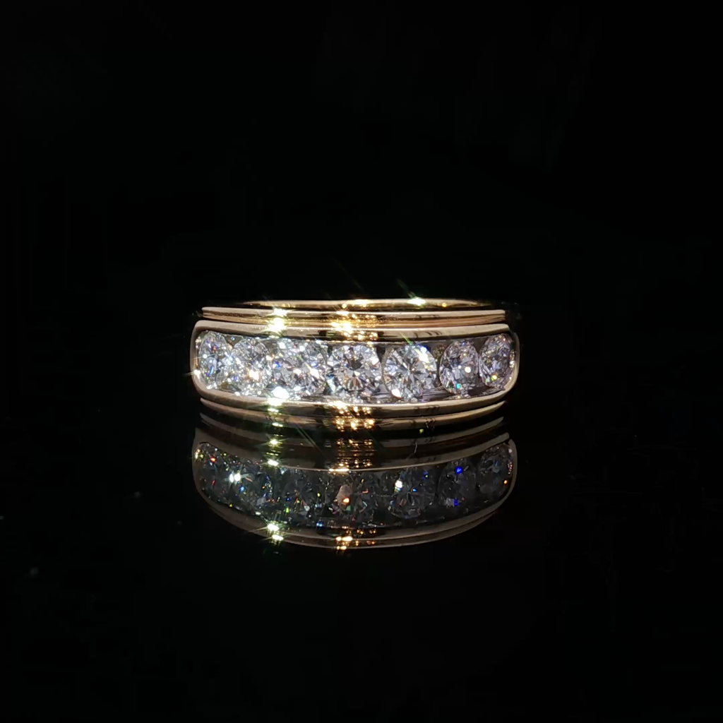 10k Round Diamonds Ring