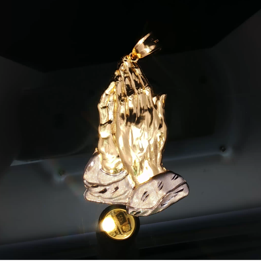 14k Yellow Gold Praying Hands Pendant