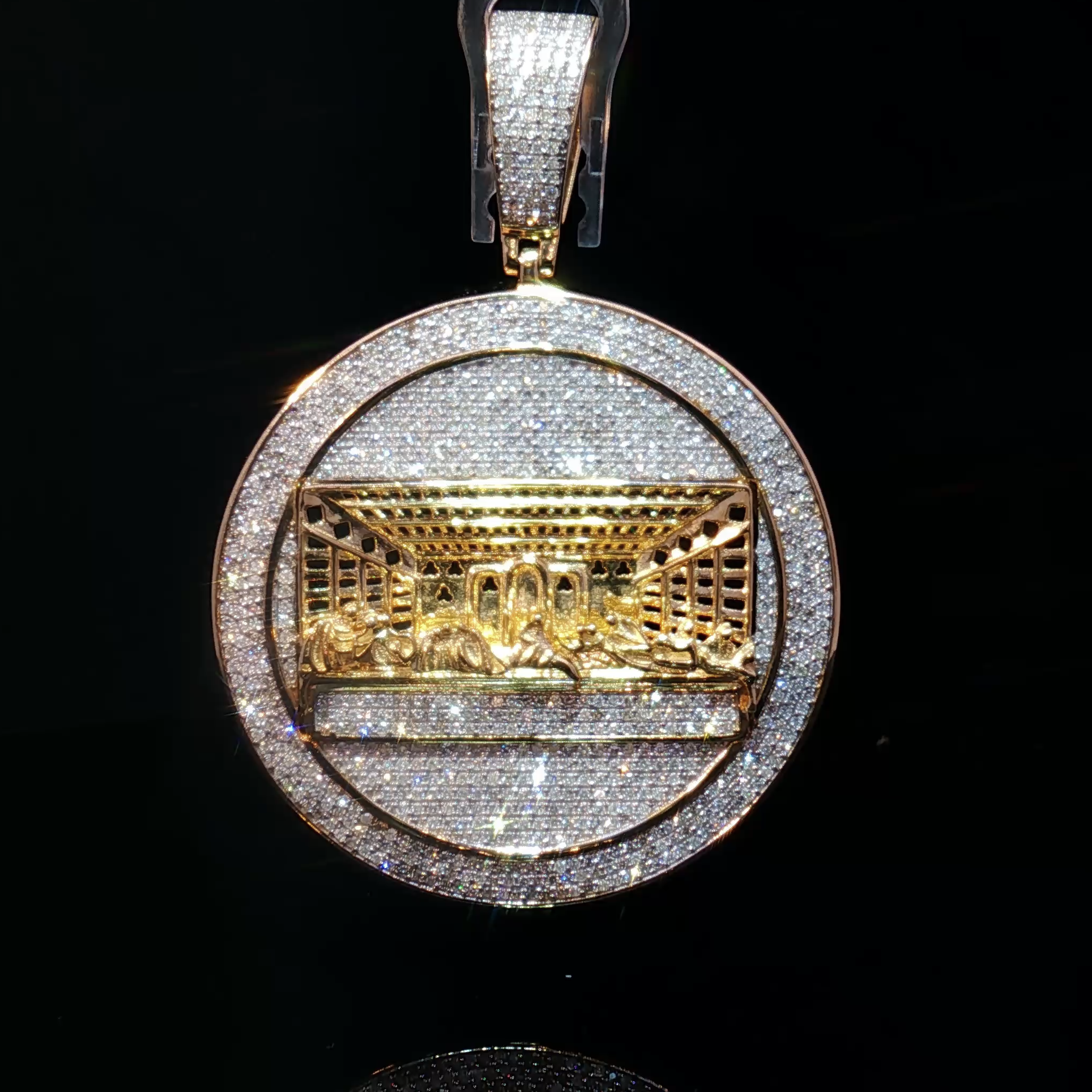 10K Round Cut Diamond Last Supper Pendant