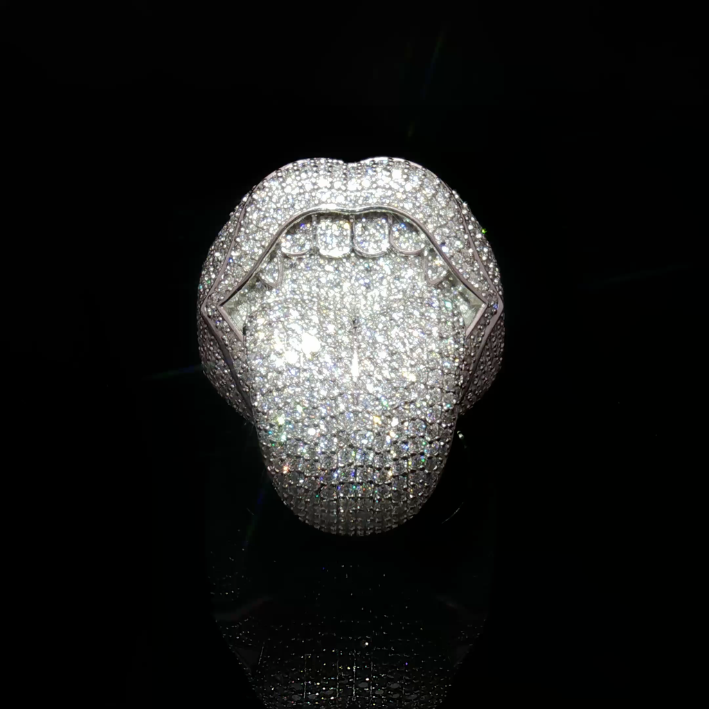 KISS ring 925 moissanite