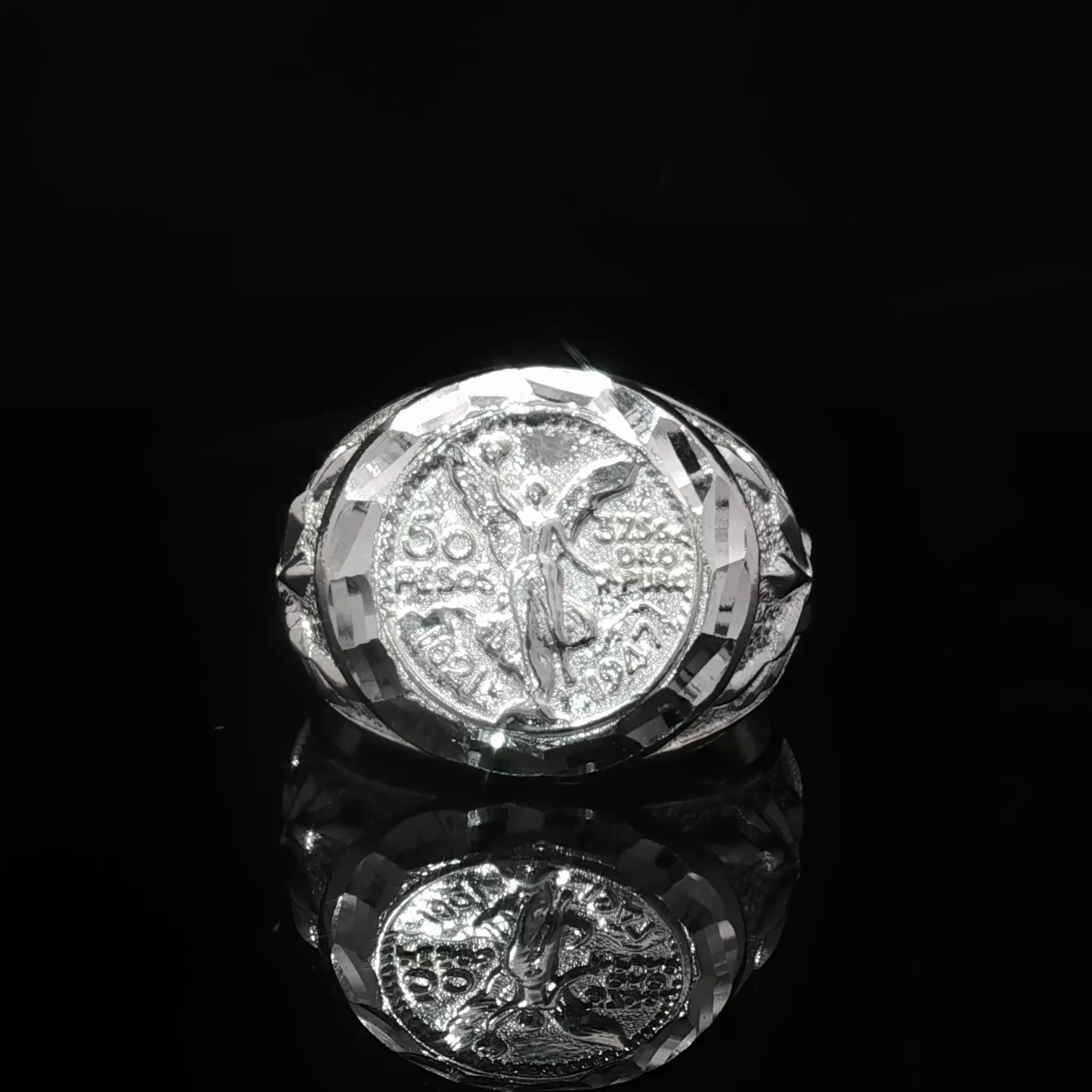 Centenario Signet Ring with Etched Details