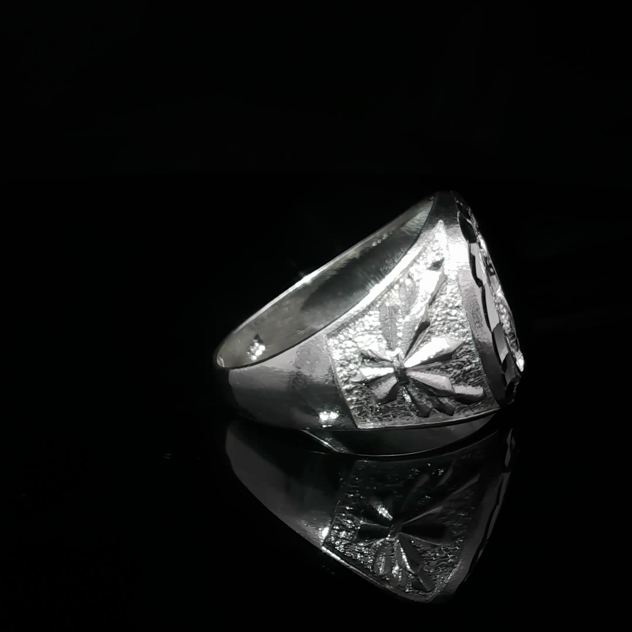 Centenario Signet Ring with Etched Details