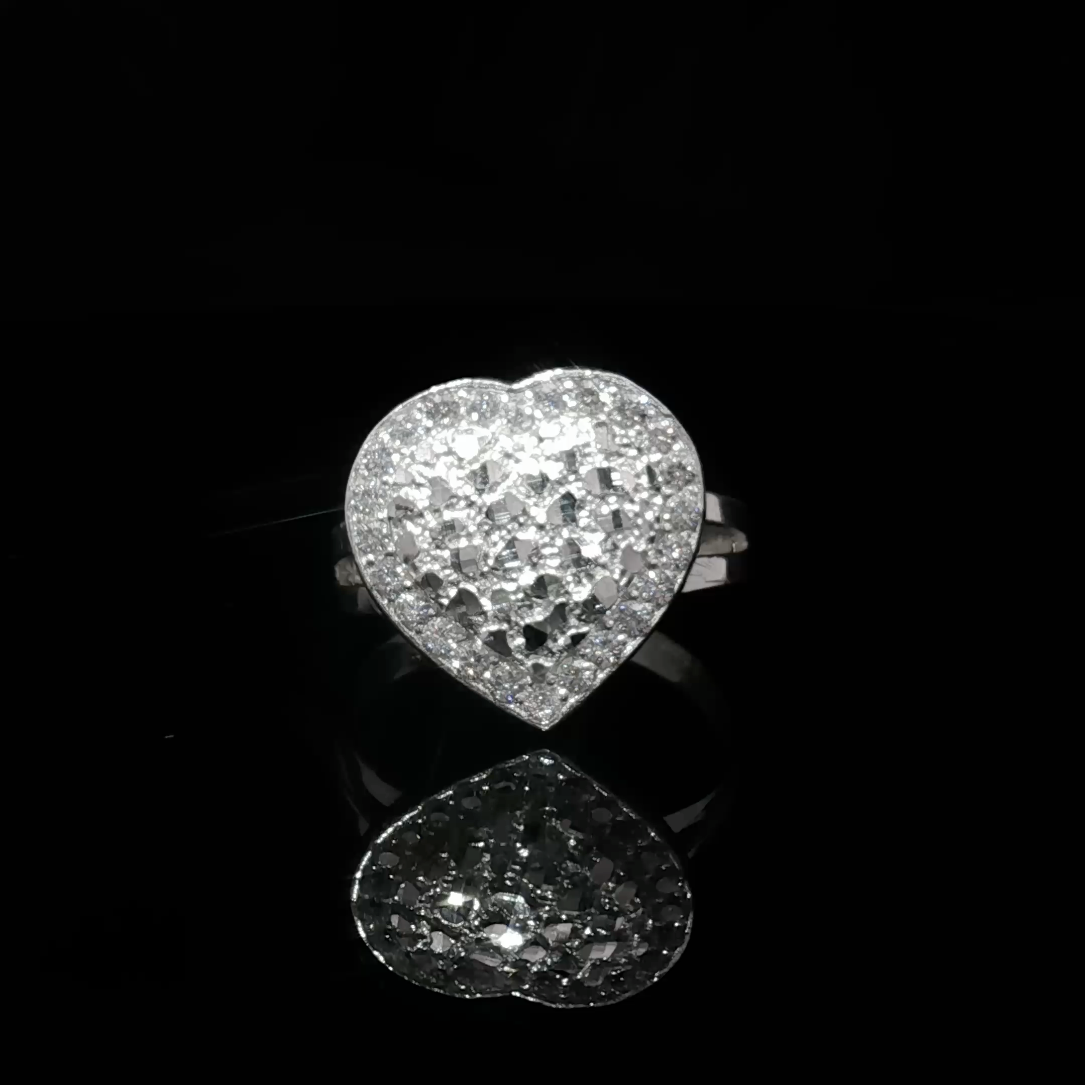 Heart-Shaped Nugget Cocktail Ring