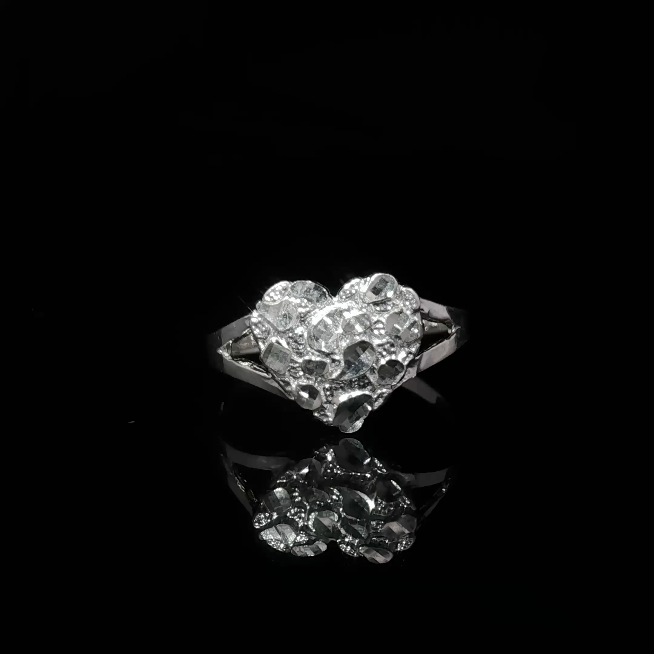 Small Heart Shaped Nugget Ring