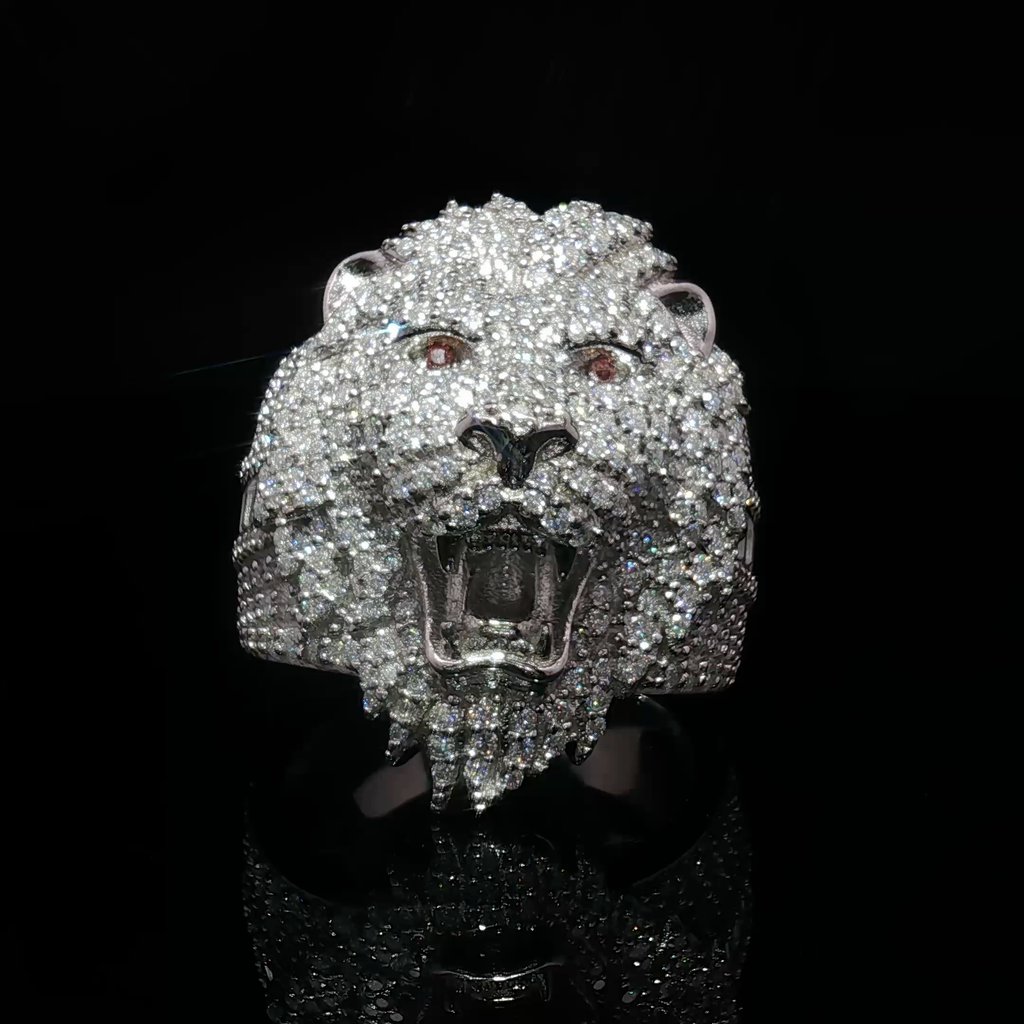 Lion Head Moissanite Ring
