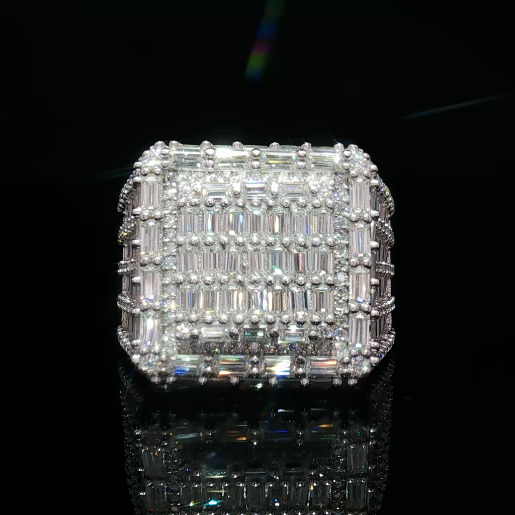 Ellite Baguette Moissanite Ring