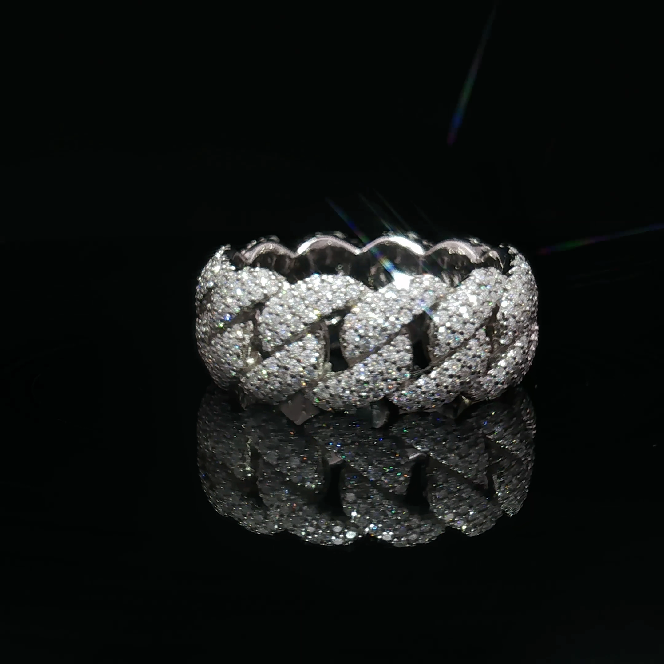White Gold Band Ring with Round Cut Diamonds