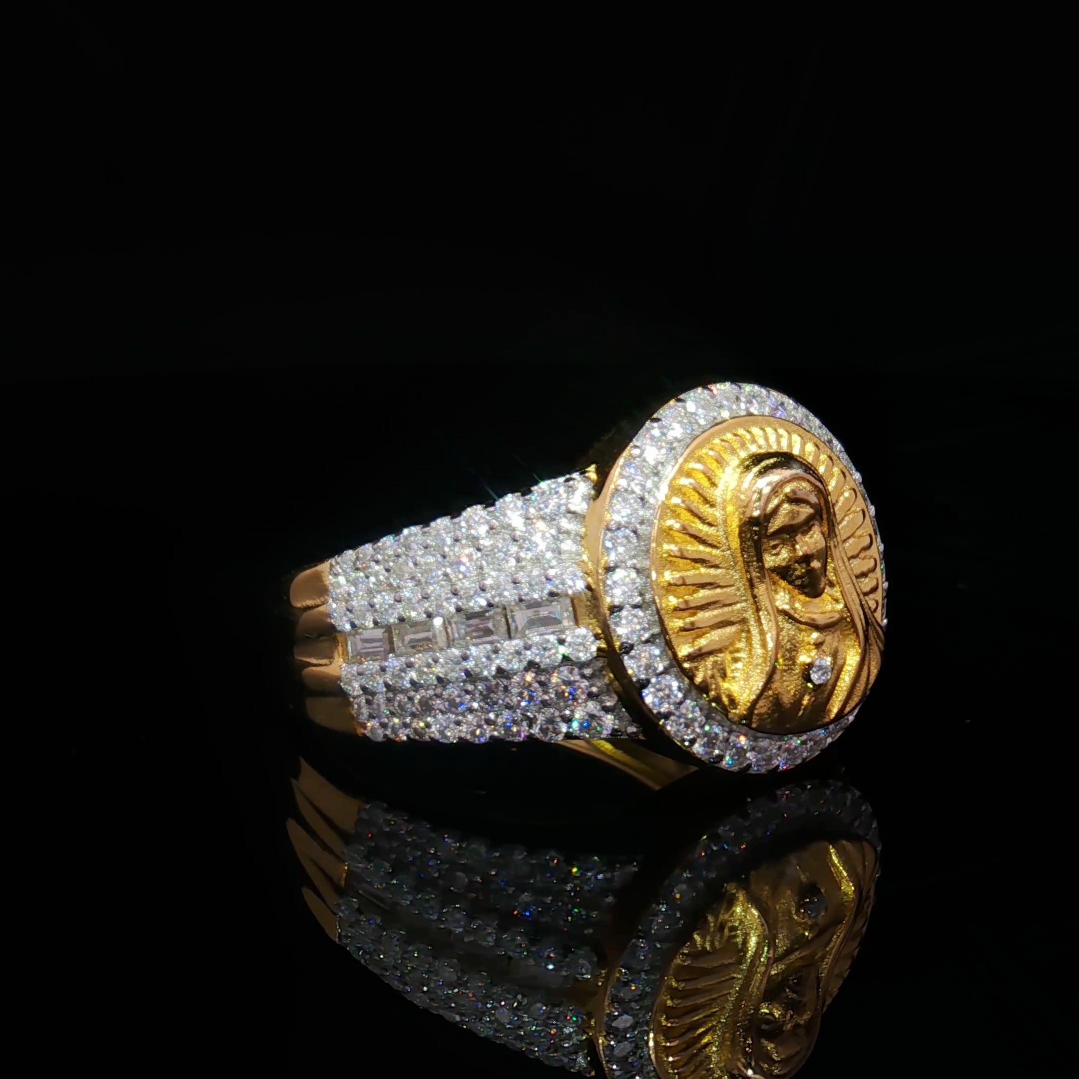 Virgen Mary Pave Ring
