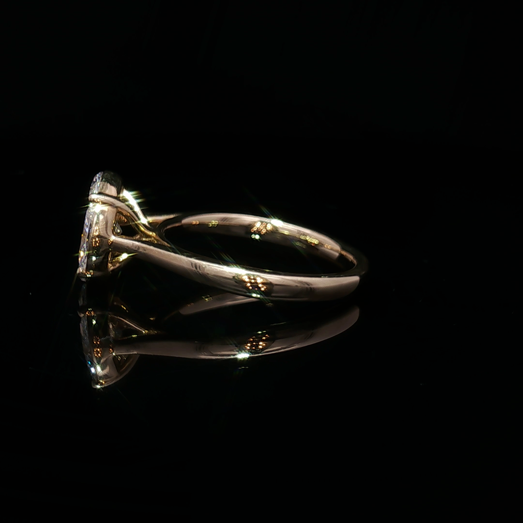 Princess/Marquise Brilliant Cut Diamond Ring in yellow gold
