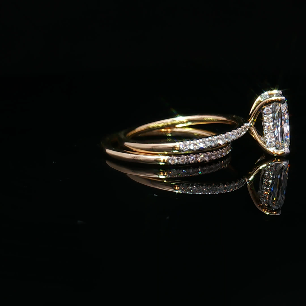 Radiant Cut Diamond yellow Gold Multistone Ring