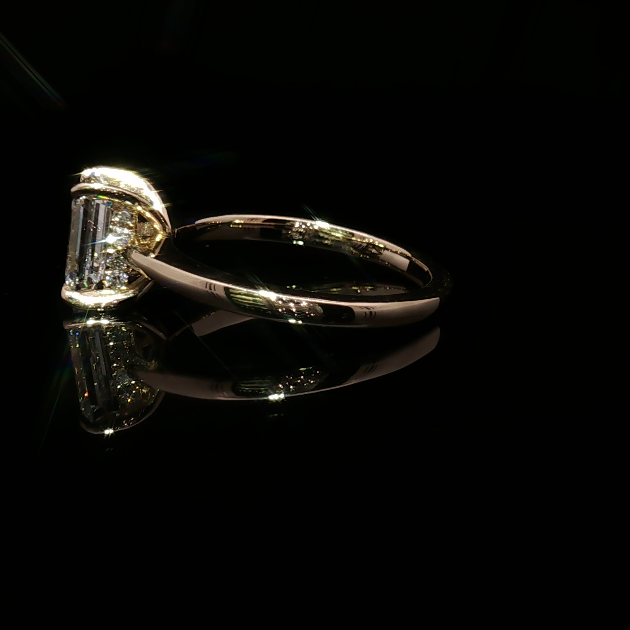 Emerald-Cut Diamond Solitaire Ring in Yellow Gold