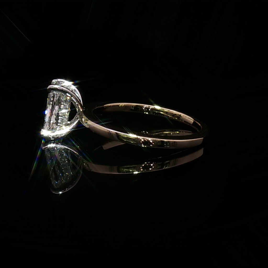 Emerald Cut Diamond Solitaire Ring in Yellow Gold