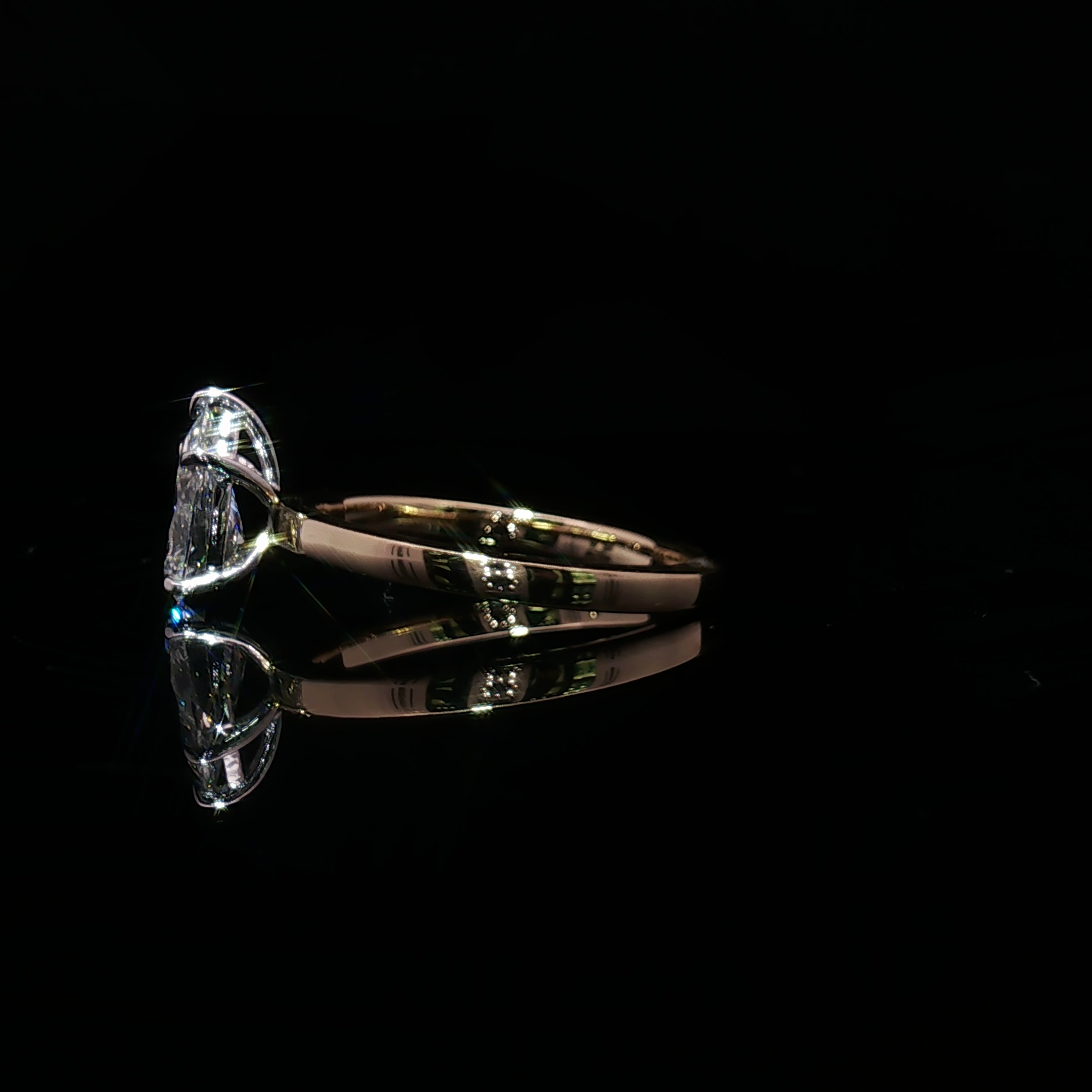 Pear-Cut Diamond Solitaire Ring in Yellow Gold