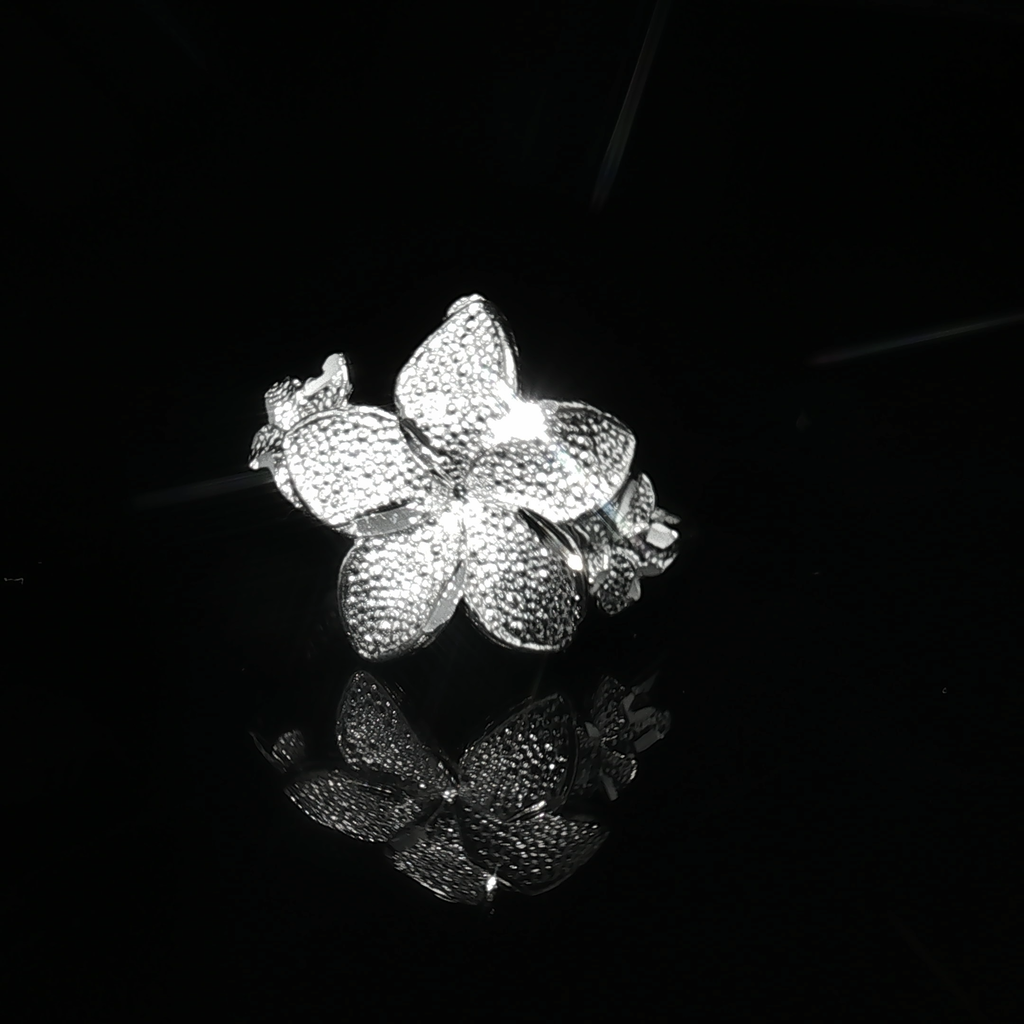 Large Tri Hibiscus Ring