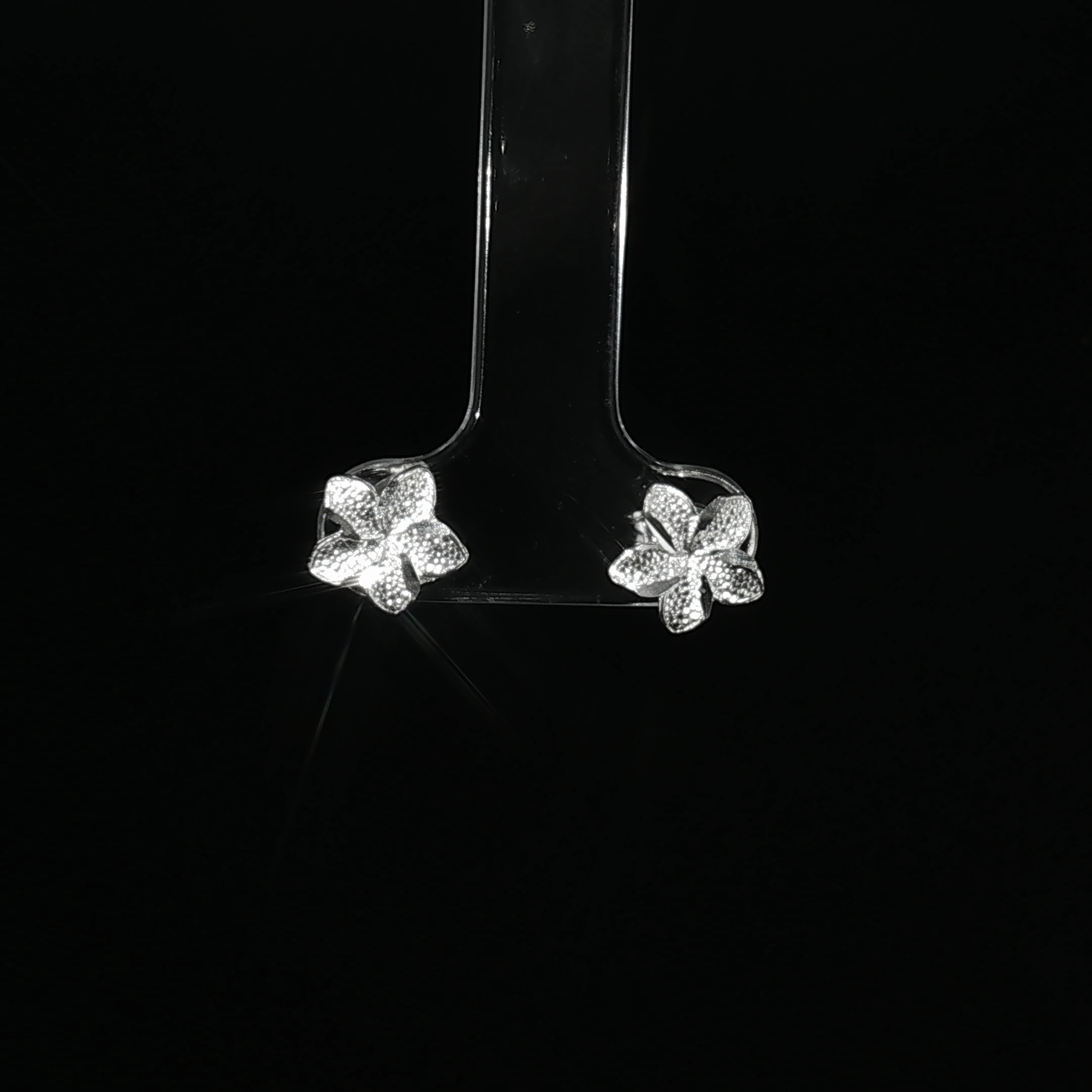 Small Hibiscus Earring studs