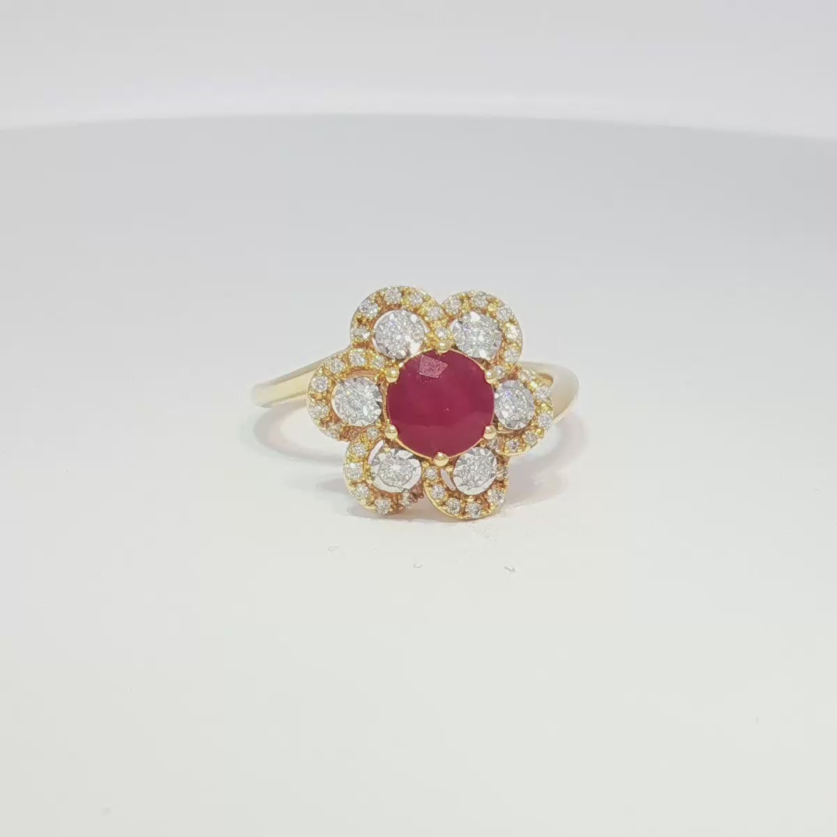 14K Cocktail Ring with Round Cut Ruby