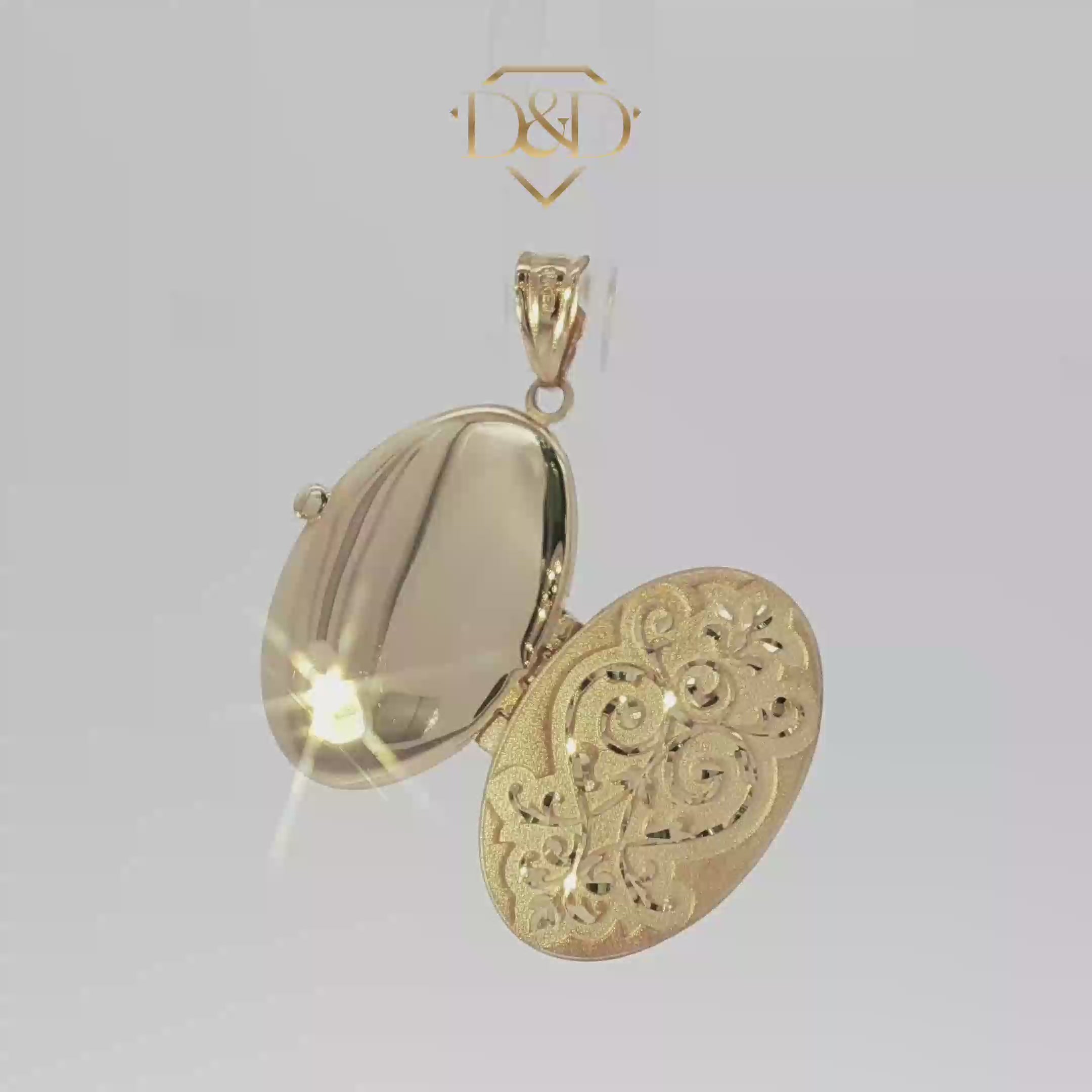 Elegant 14K Yellow Gold Engraved Locket Pendant