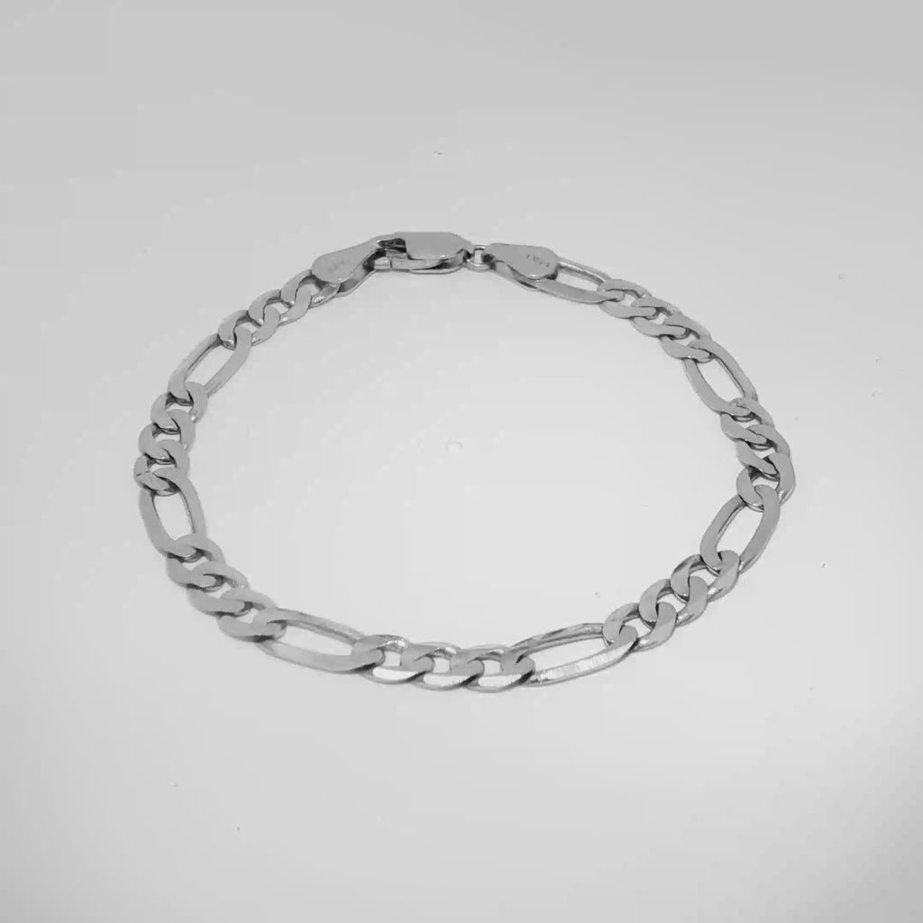 14K White Gold Figaro Chain Bracelet 5mm.