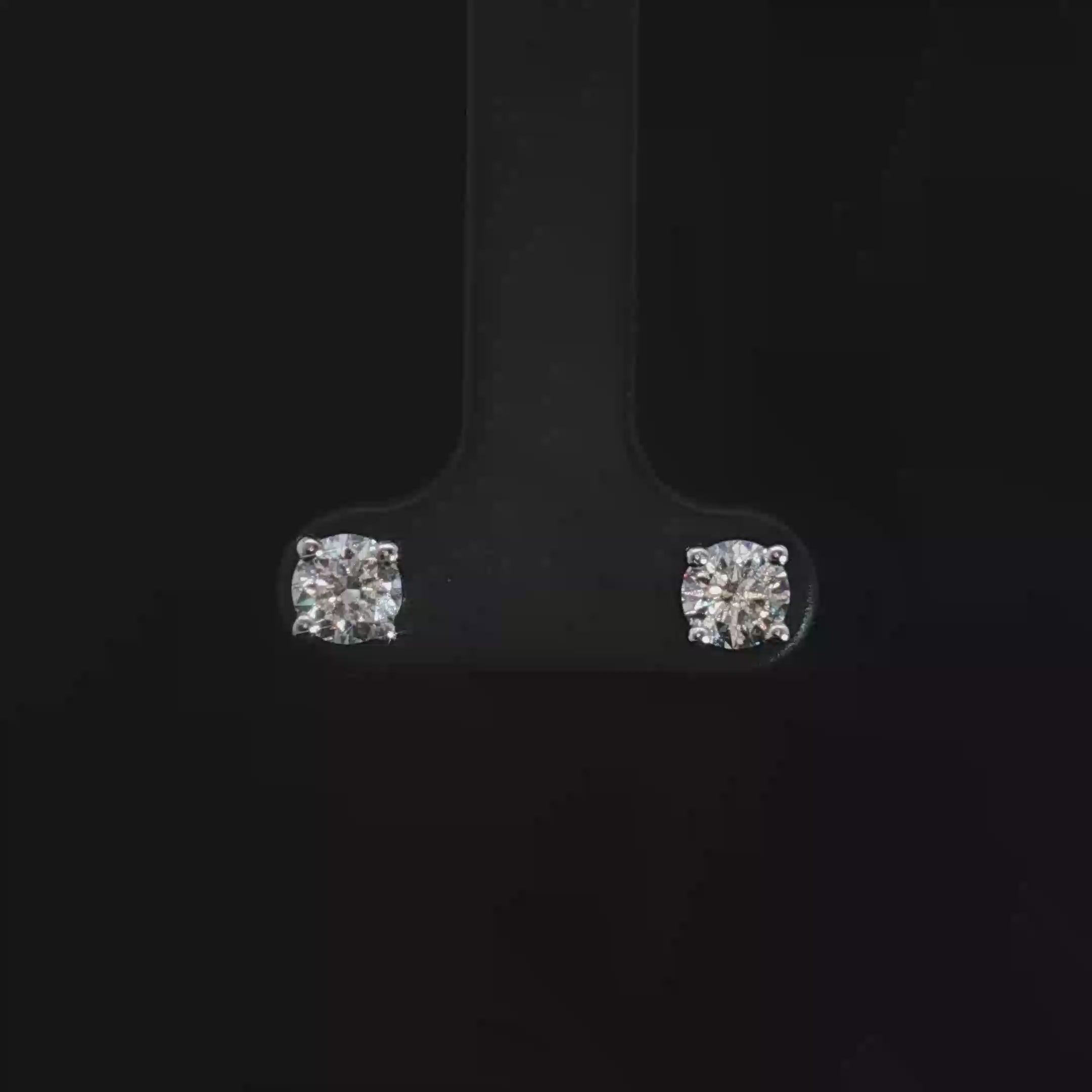 14k White Gold Stud Earrings with Round Brilliant Cut Natural  Diamonds 5mm