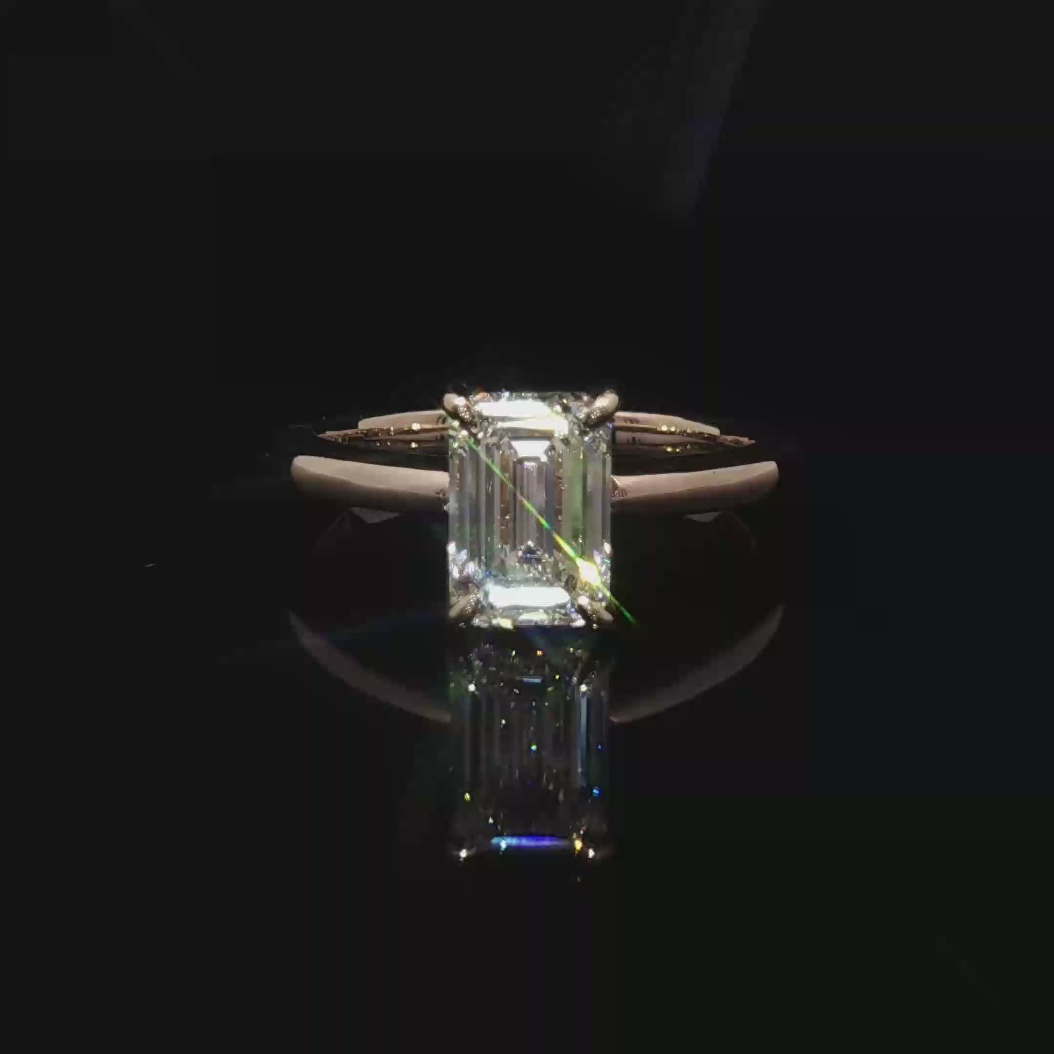 Emerald-Cut Diamond Solitaire Ring in Yellow Gold