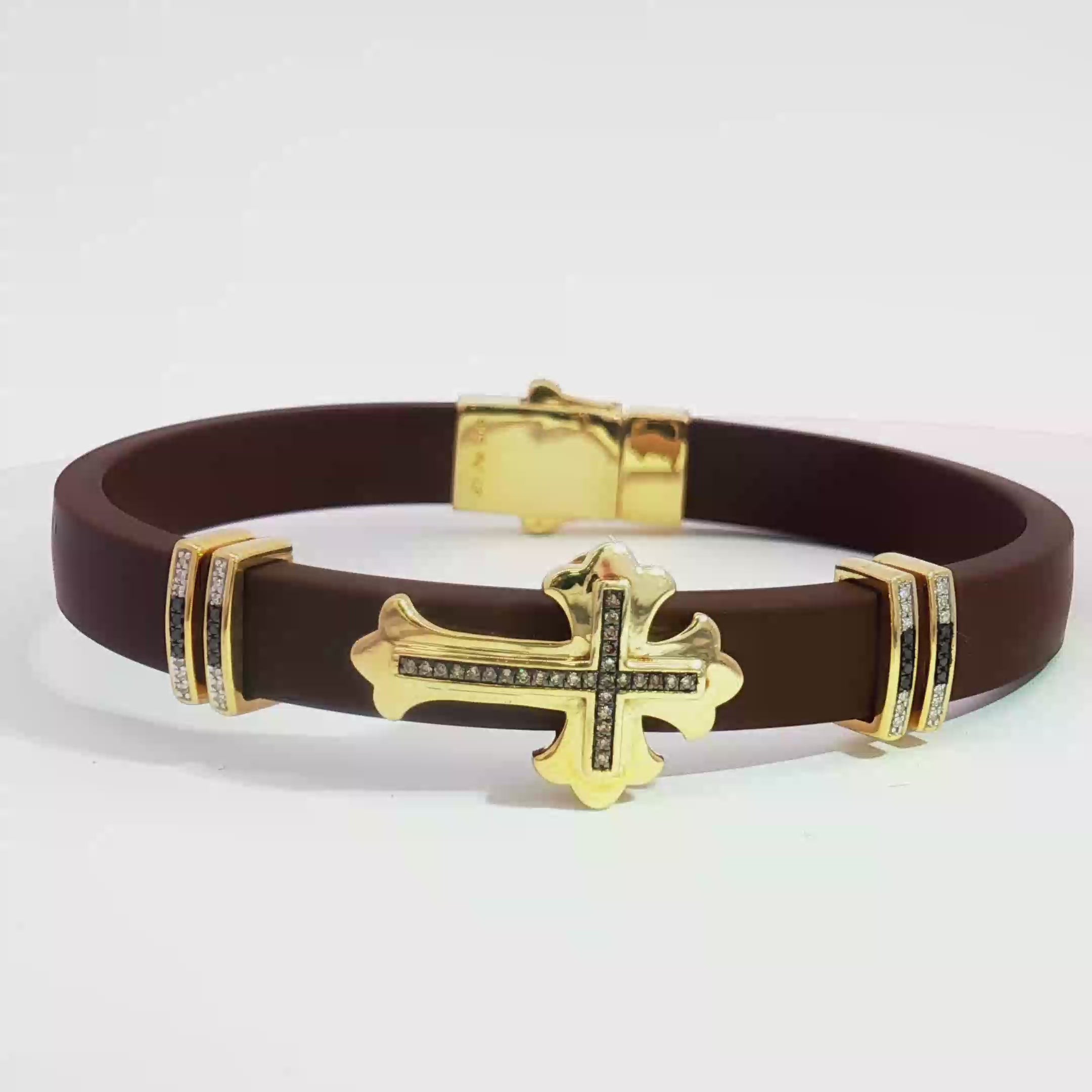 925 Silver Cross Plated in Yellow Gold with Fancy Chocolate Round Cut Diamond